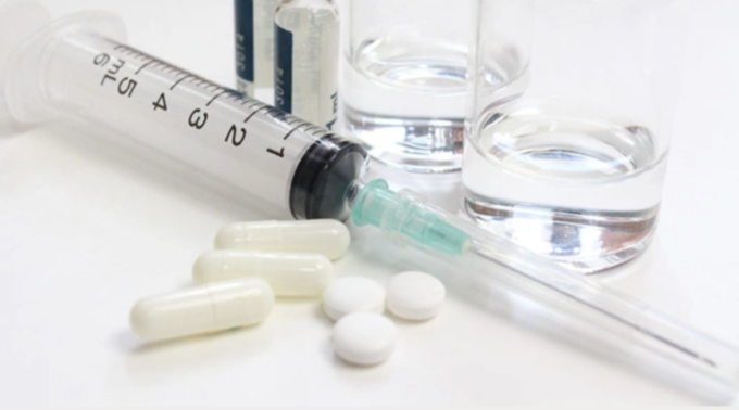 Tuyệt đối không tự tý tiêm thuốc vào cơ thể khi chưa có chỉ định. Ảnh: Drugfacts