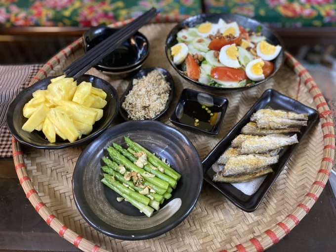 Bữa tối cung cấp năng lượng và chất xơ cho cơ thể, thường xuyên không ăn tối có thể gây thiếu hụt dinh dưỡng, giảm cơ.